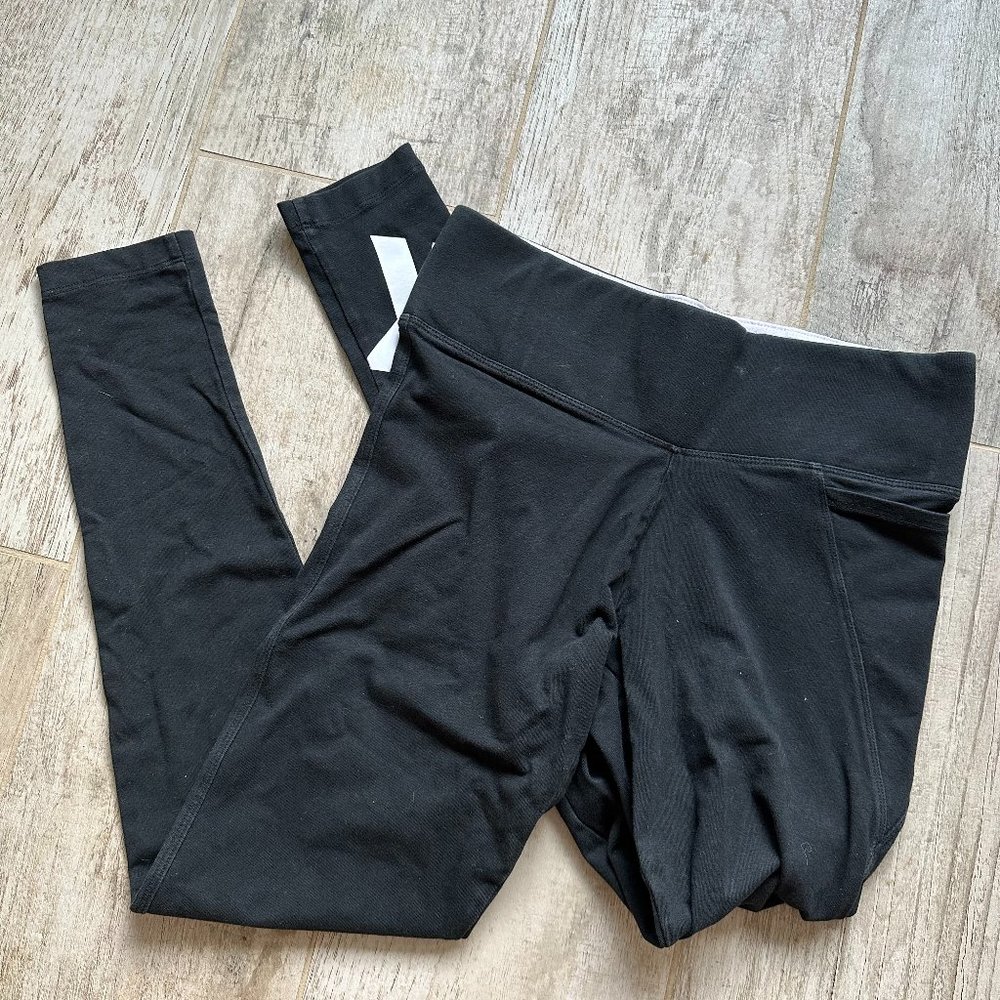 PINK High Waisted Pocket Leggings with Ankle Detail